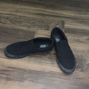 All Black Vans Slip Ons